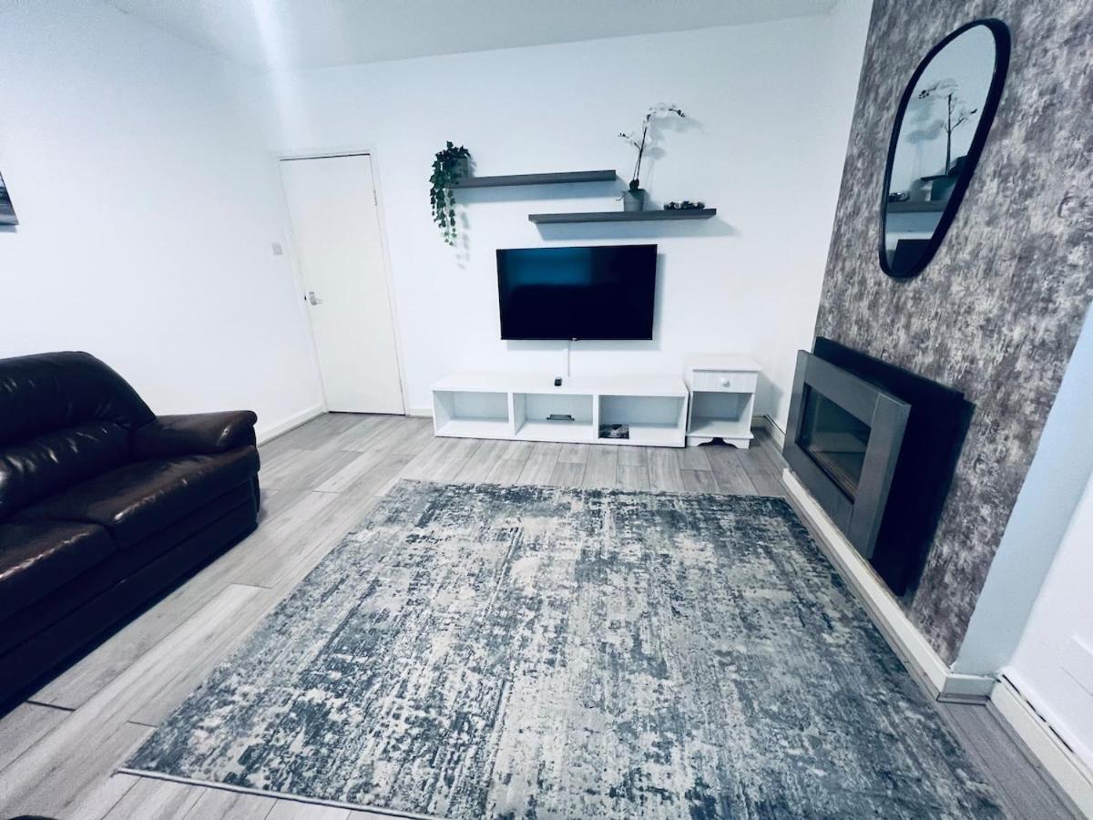 Apartamento Elegant Urban Escape In